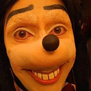 Meet your Posher, Naylah